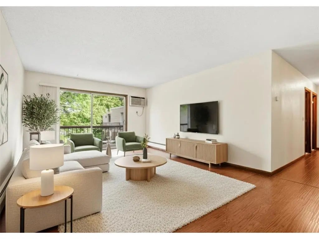 2801 Flag Avenue N 314, New Hope