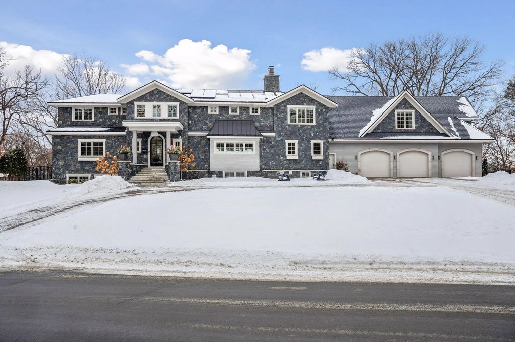 4929 E Sunnyslope Road, Edina