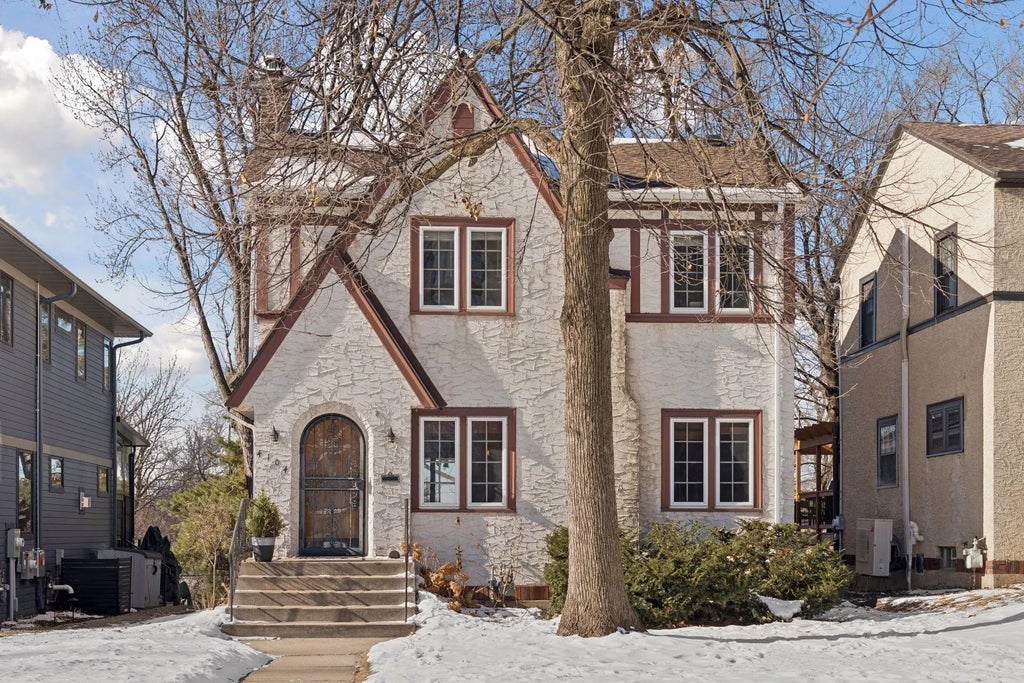 4104 Beard Avenue S, Minneapolis