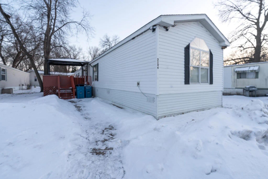 2244 Buckingham Lane, Mounds View