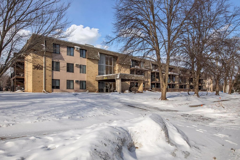 3461 Kent Street 1116, Shoreview