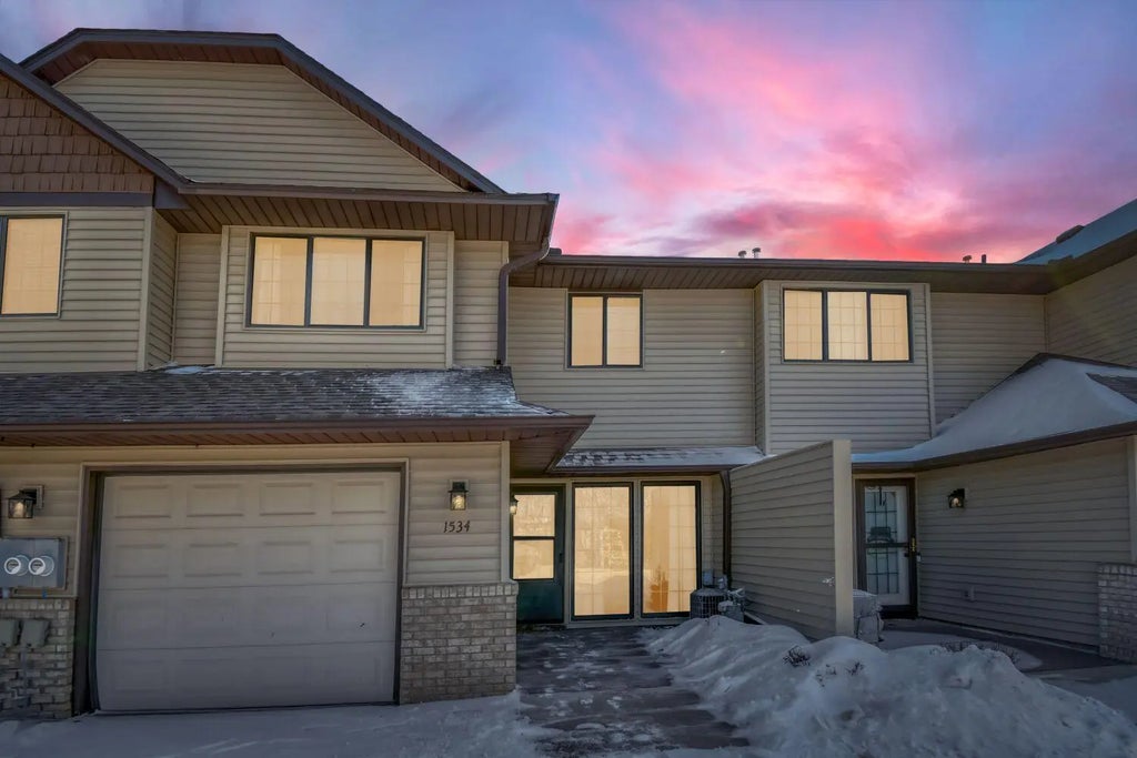 1534 Cottage Drive, Stillwater