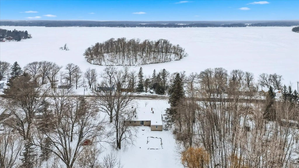 26980 Legend Street, Mora