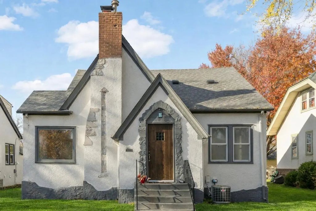 4904 15th Avenue S, Minneapolis