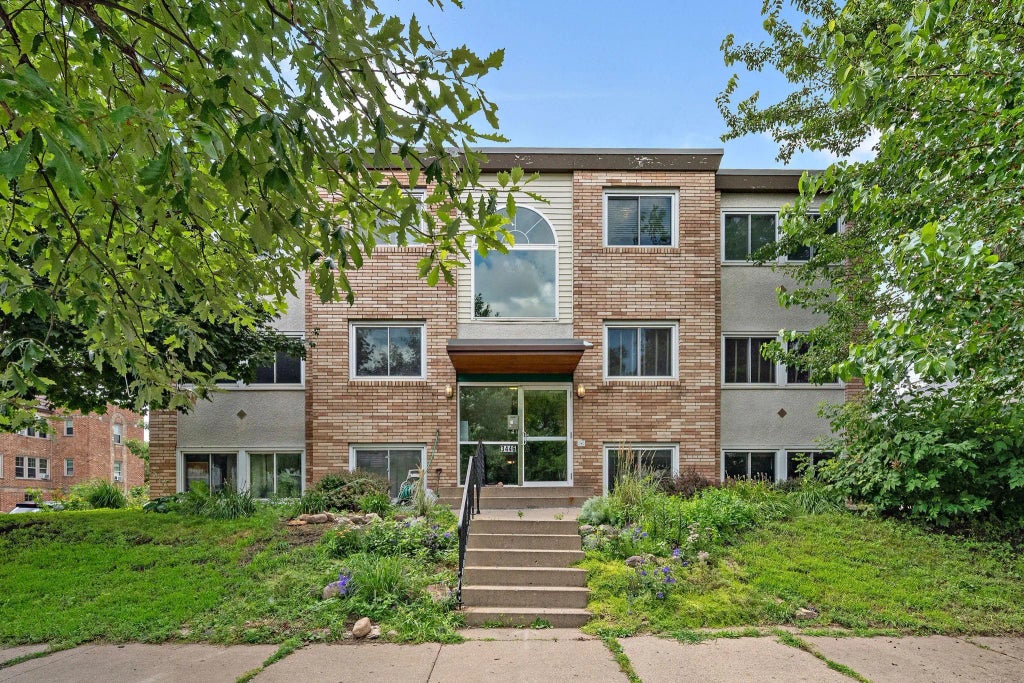3446 Pleasant Avenue 2, Minneapolis