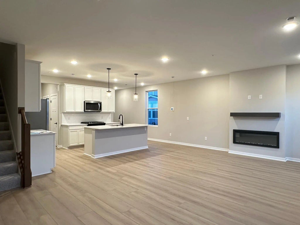 14399 104th Avenue N, Maple Grove