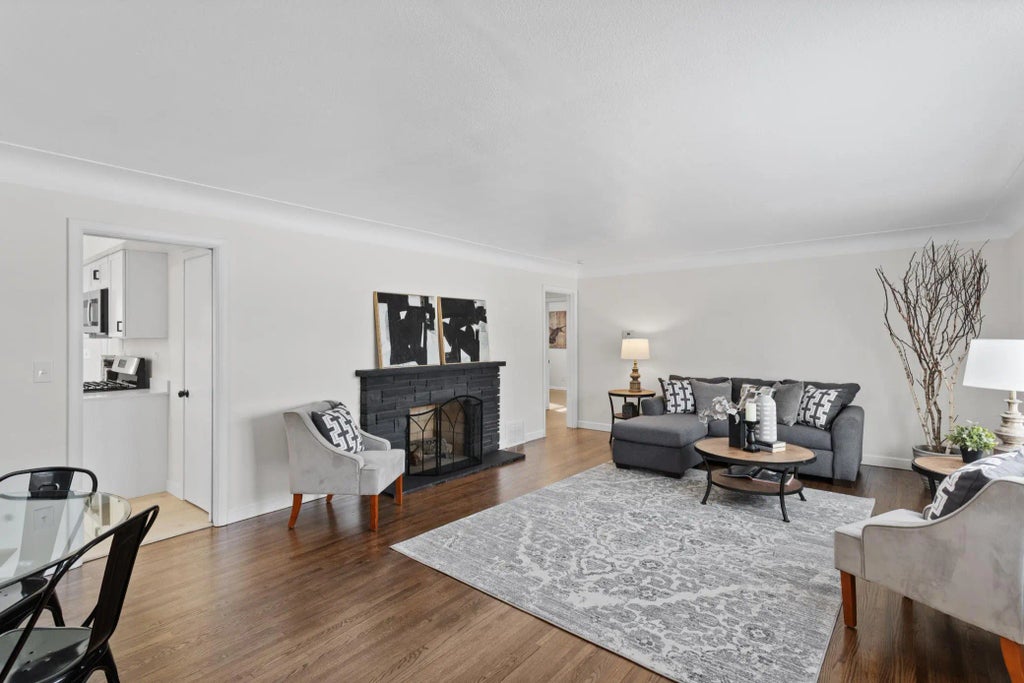 6138 Colfax Lane S, Minneapolis