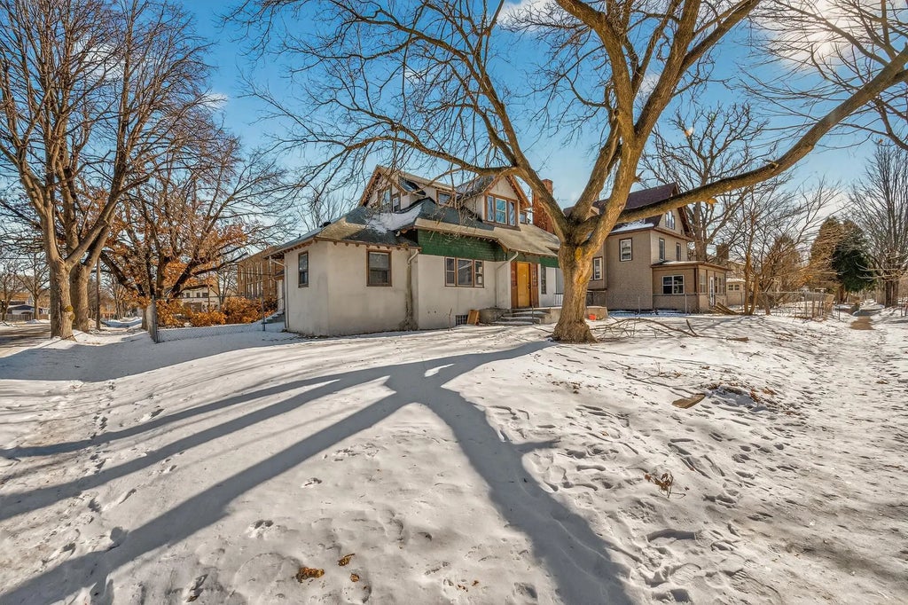 1118 Newton Avenue N, Minneapolis