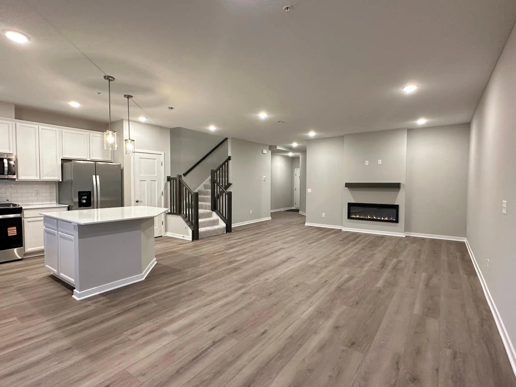 14411 104th Avenue N, Maple Grove