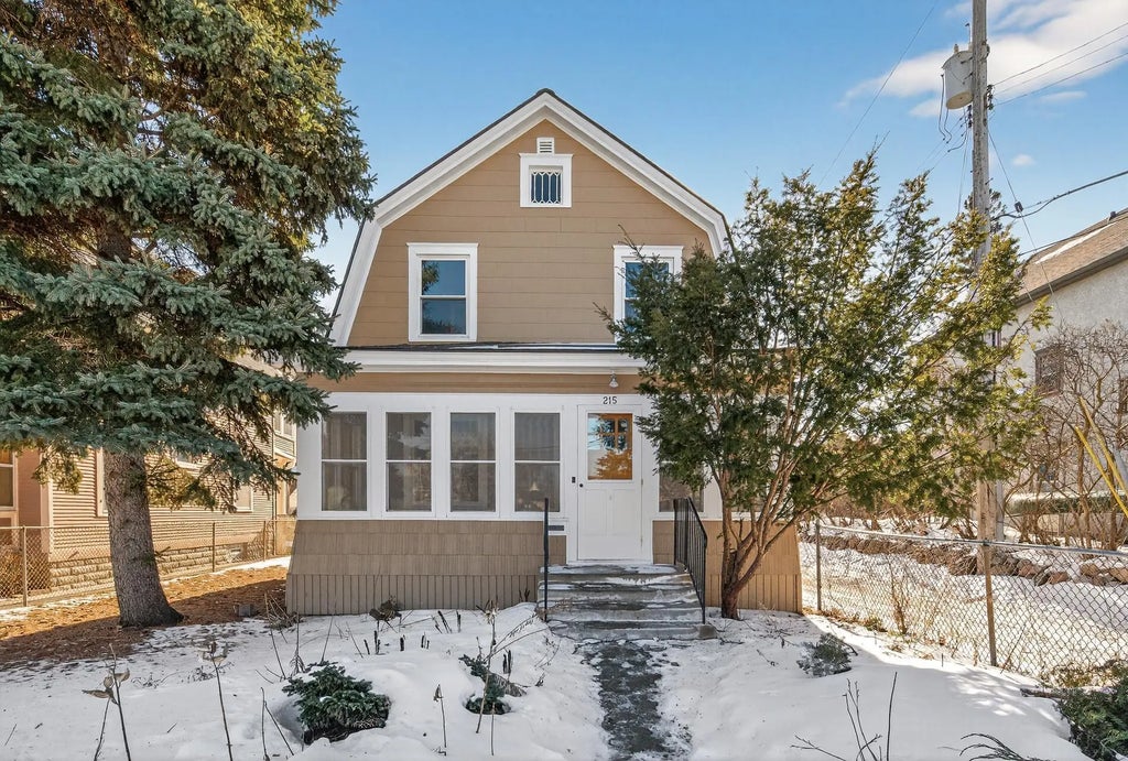 215 W 34th Street, Minneapolis