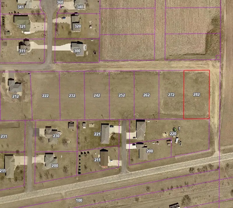 282 3rd Avenue E, New Munich