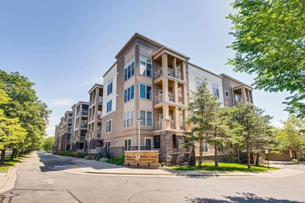 2201 Village Lane A203, Bloomington