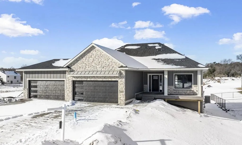 12024 Owatonna Court Ne, Blaine