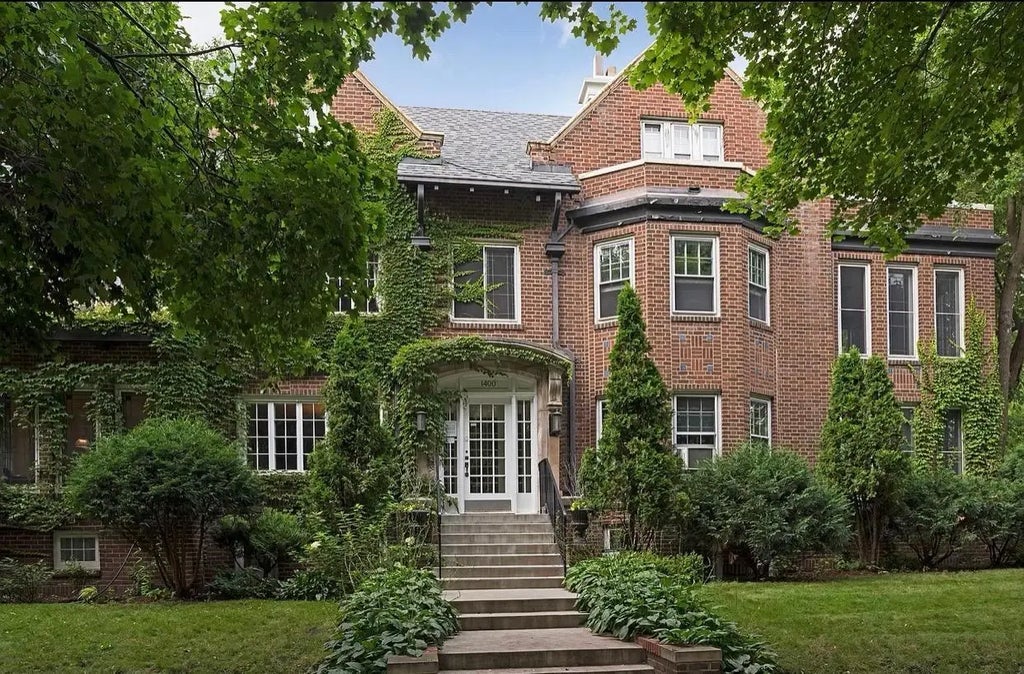 1820 Girard Avenue S 1, Minneapolis