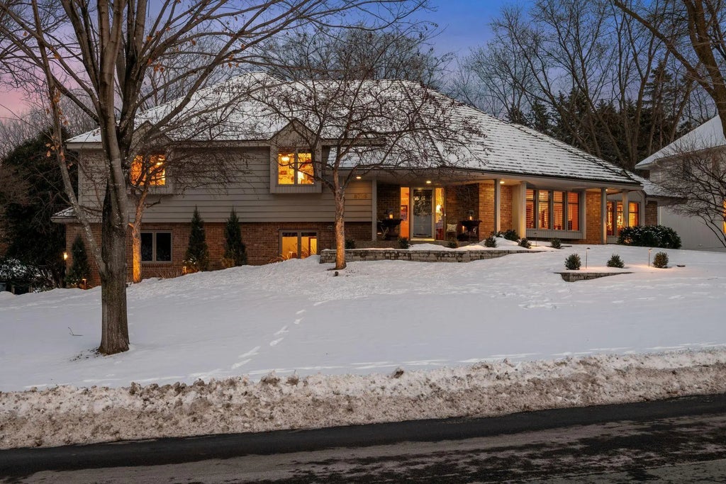 8725 Sandro Road, Bloomington