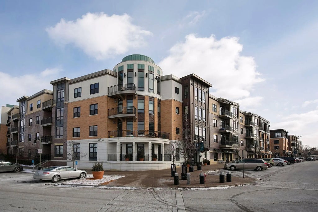 3709 Grand Way 315, Saint Louis Park