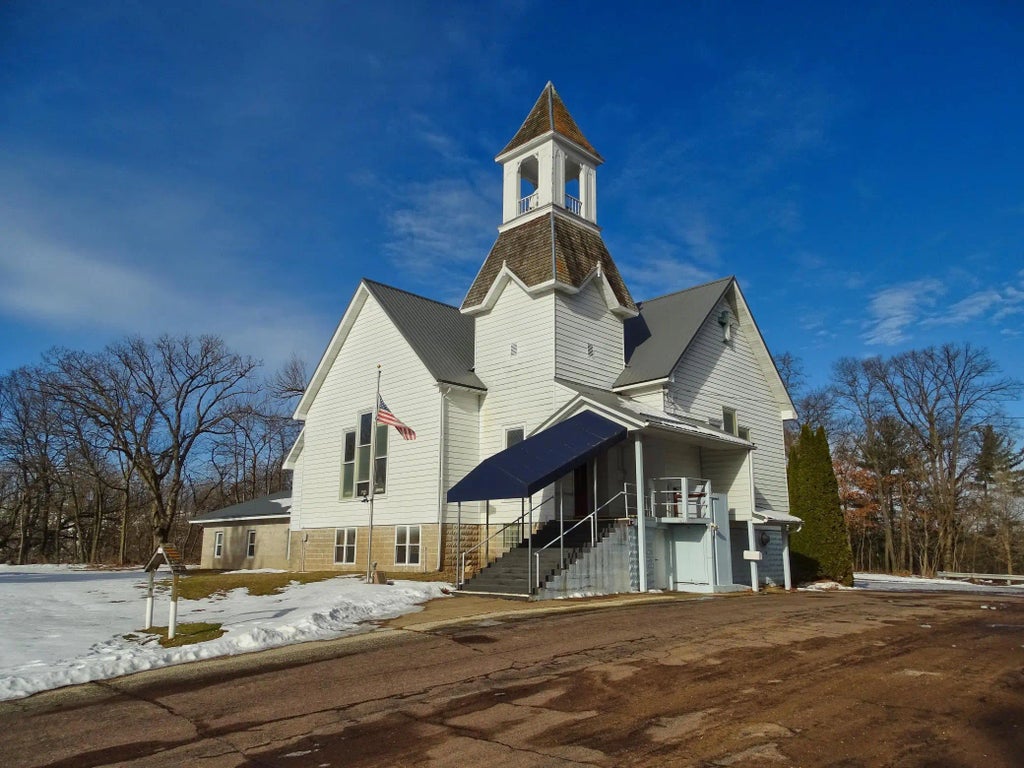 N6313 N Prescott, Arkansaw