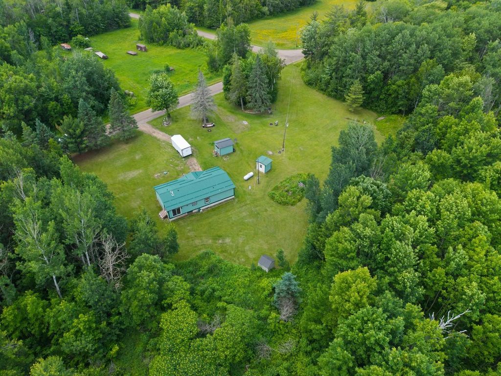 29936 170th Street, Isle