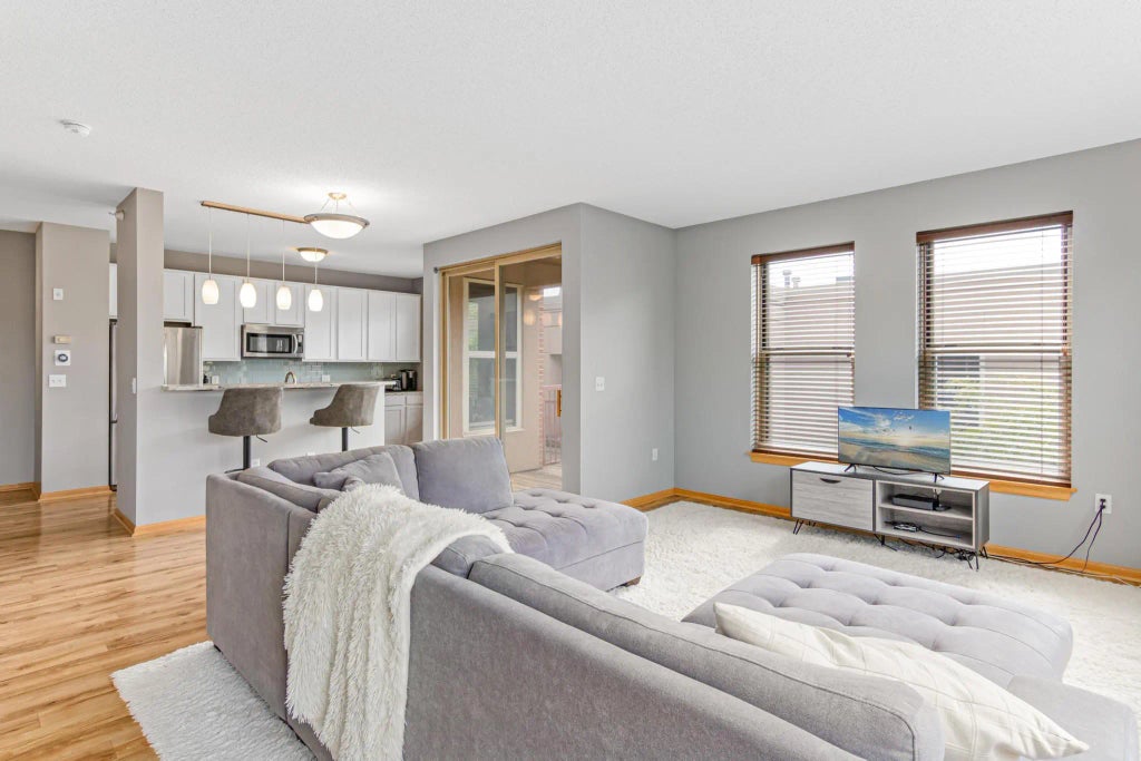 545 N 1st Street 404, Minneapolis