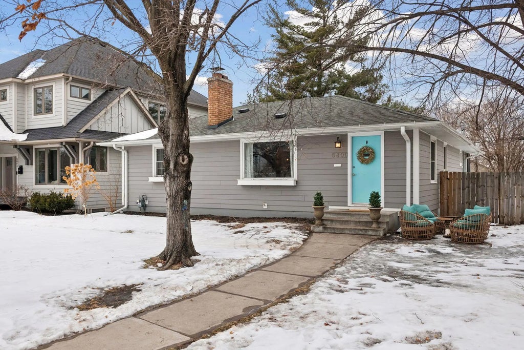 5800 York Avenue S, Edina