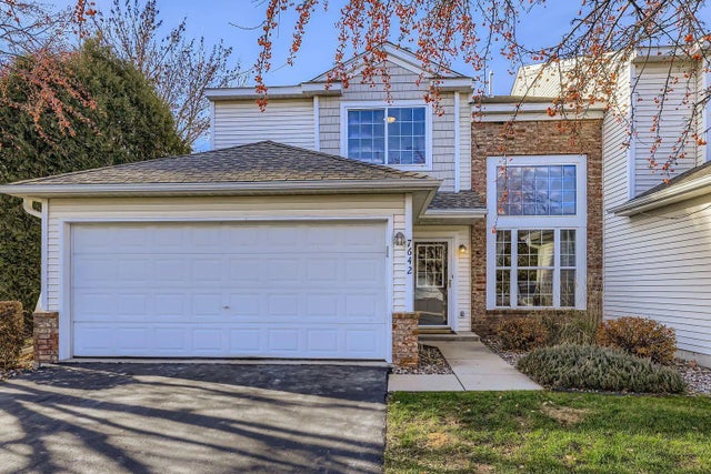 7642 Arboretum Village Place, Chanhassen