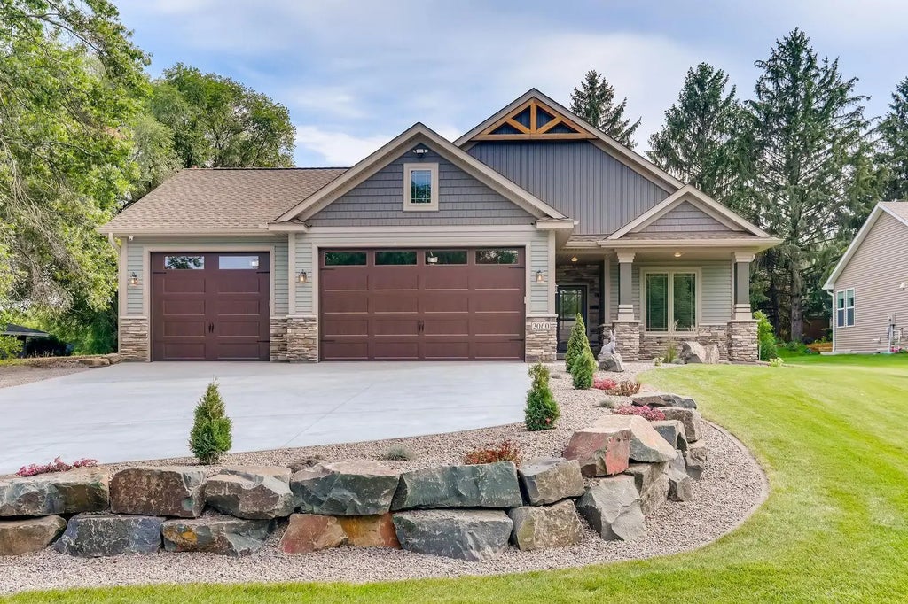 2060 125th Lane Nw, Coon Rapids