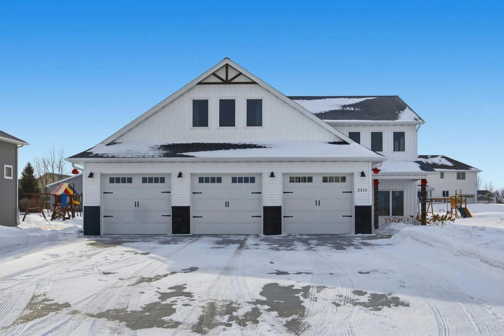 2315 Nature Lane, Hawley