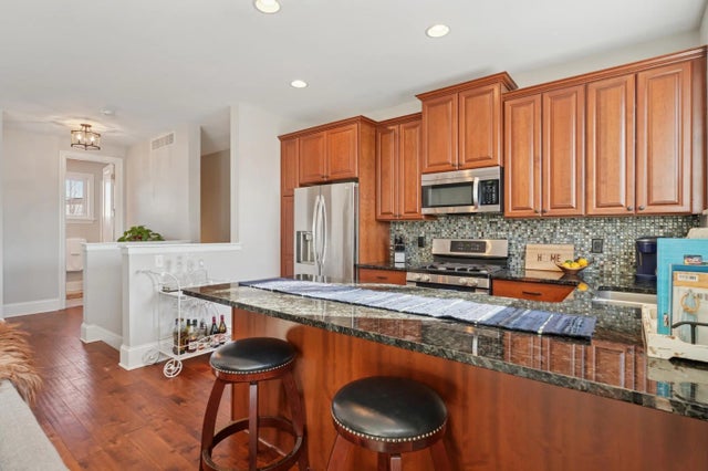 5449 Lost Lake Lane, Mound