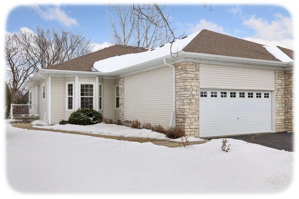 2140 Langston Lane Ne, St Michael