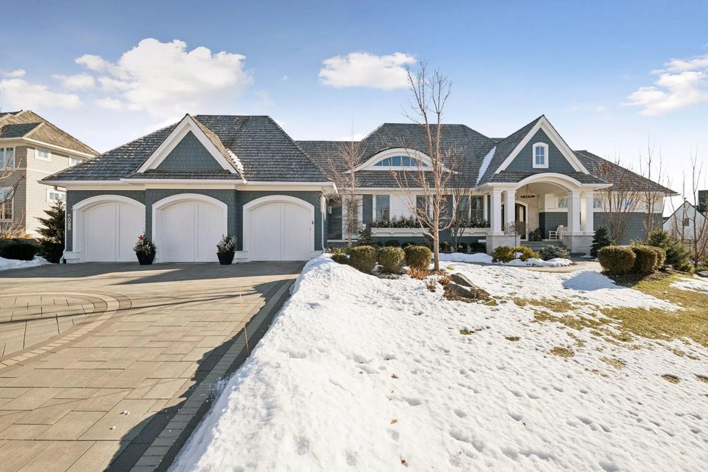 5095 Kelsey Terrace, Edina
