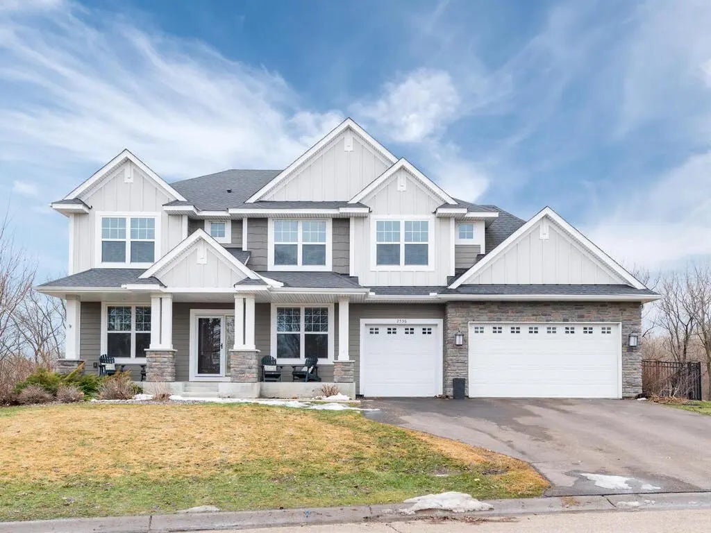 2536 Fieldstone Drive, Victoria