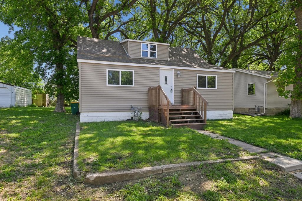 108 Maple Street, Jackson