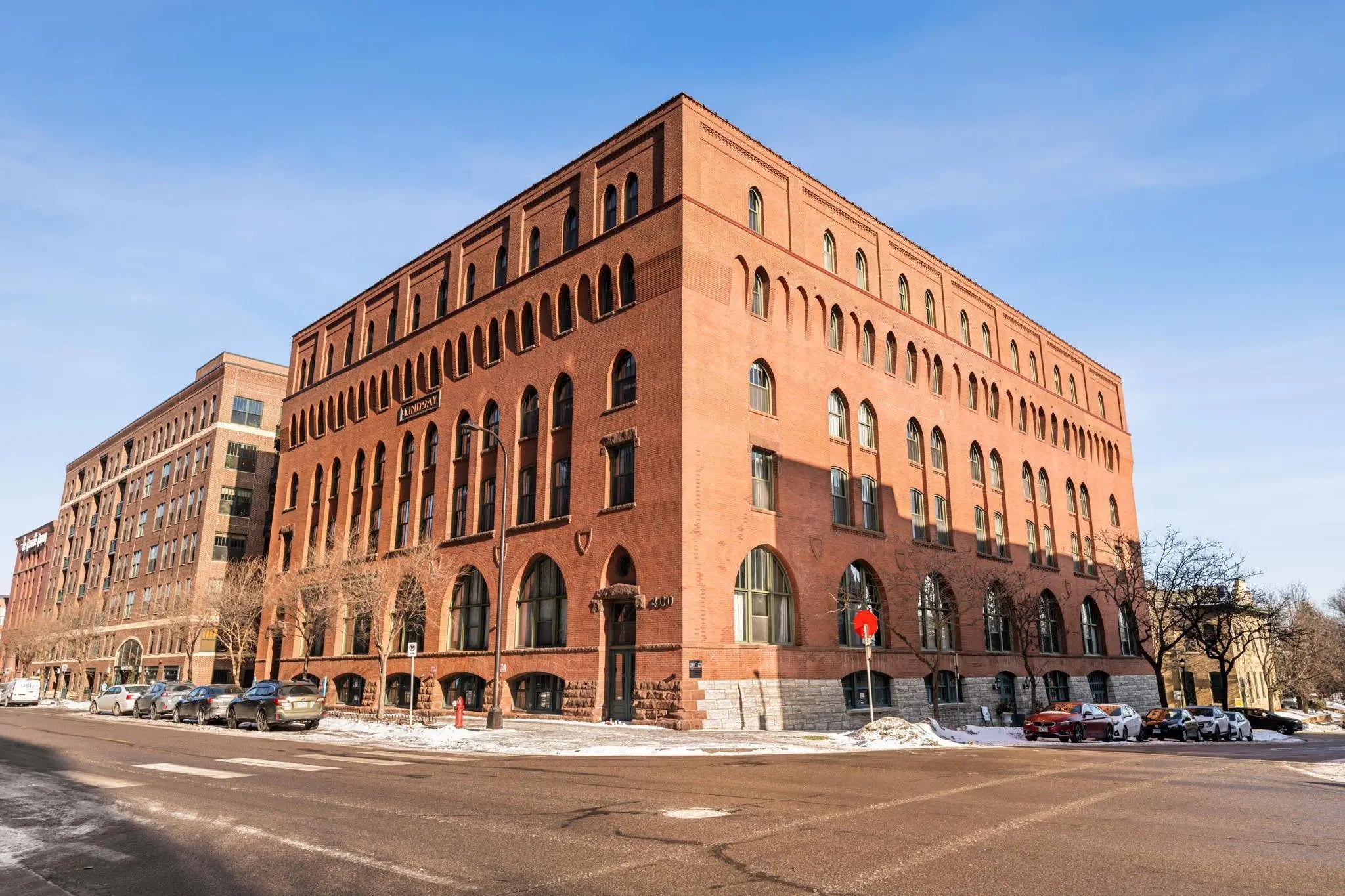 Photo of Listing #7018544