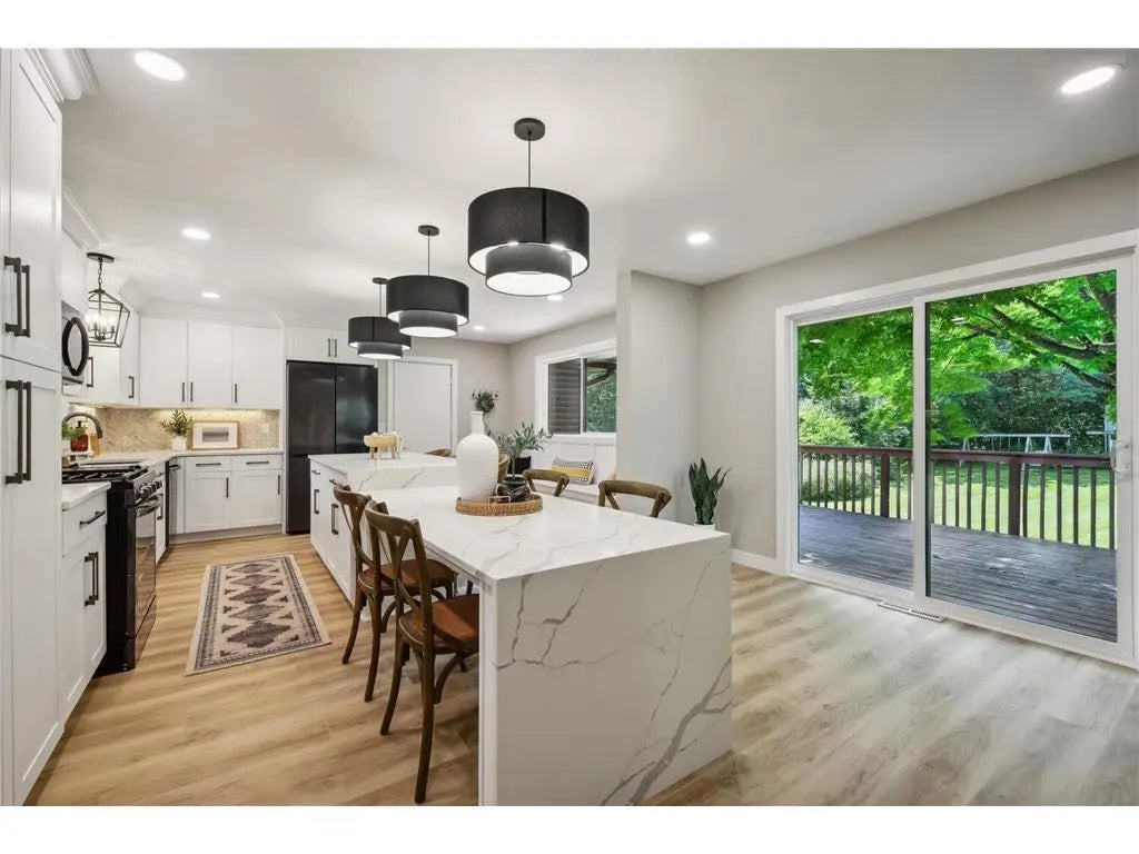 6860 Rosemary Road, Eden Prairie