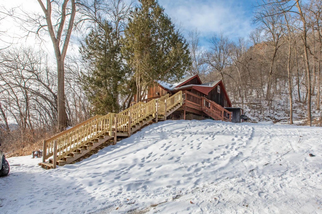 81010 E Main Street, Winona