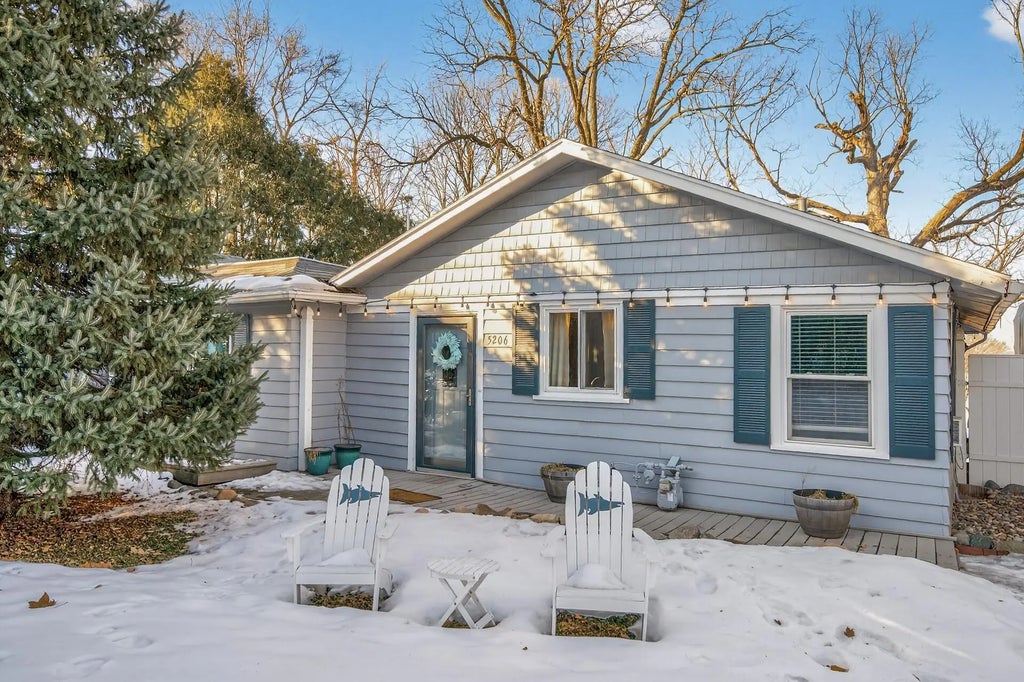 5206 Drummond Road, Mound