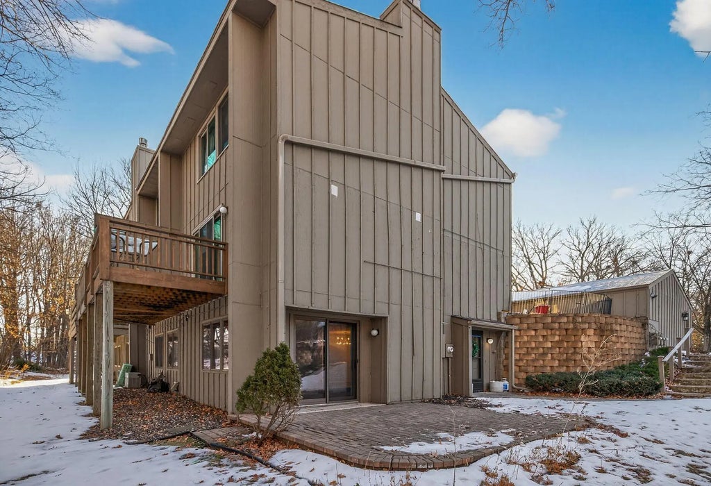 1837 Yuma Lane N, Plymouth