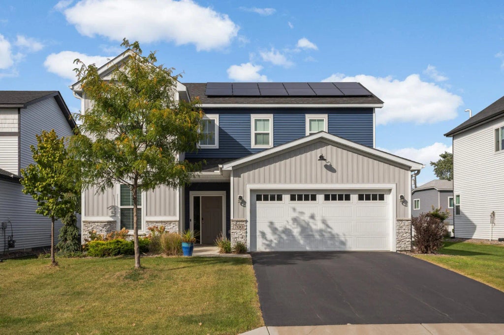 700 68th Lane N, Brooklyn Center