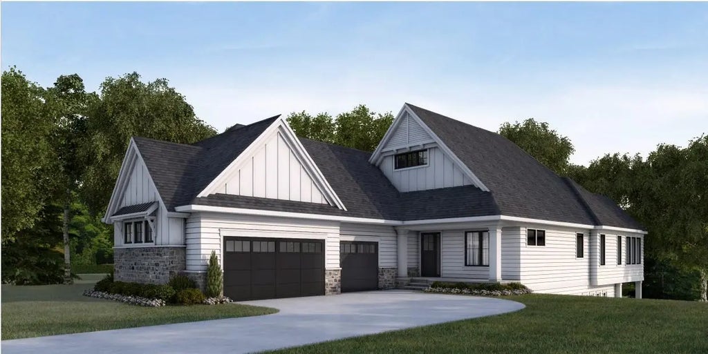 588 Harbor Court, Shoreview