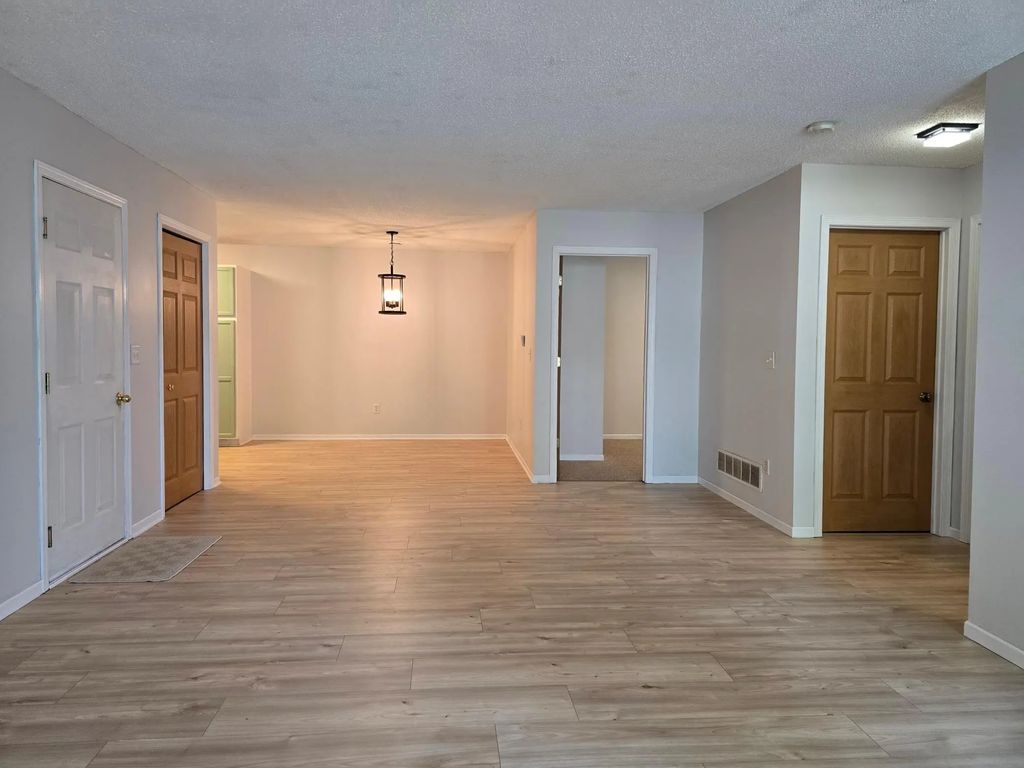 300 Cedar Street 15, Baldwin