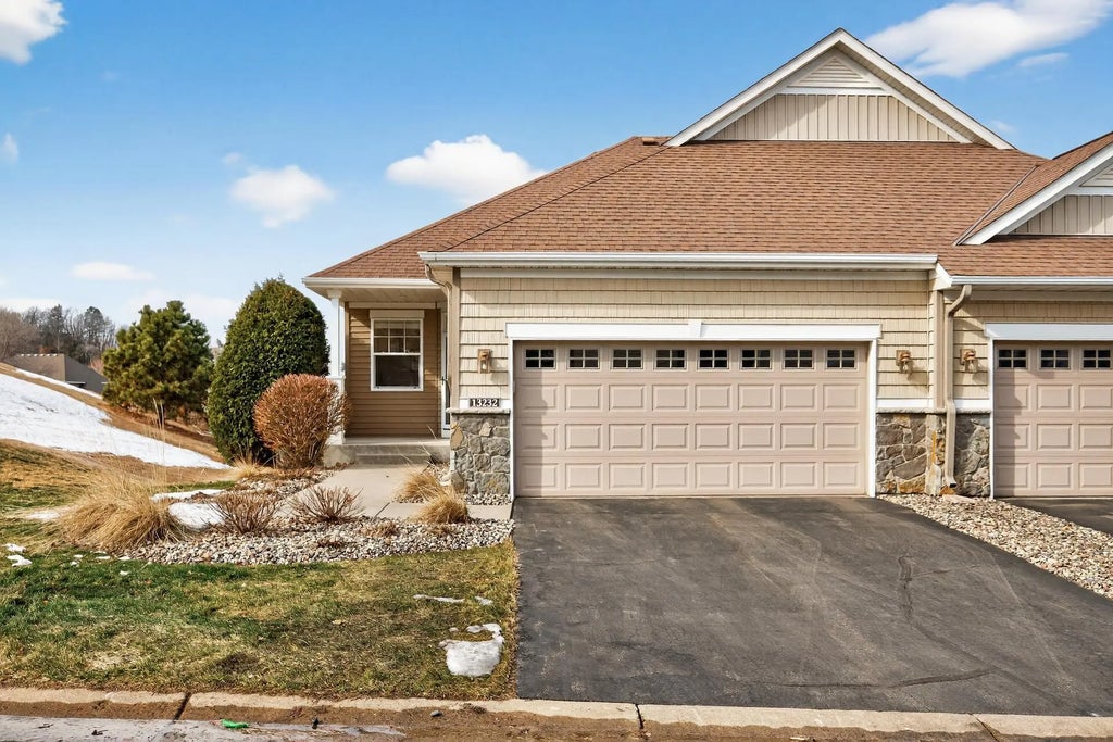 13232 Virginia Terrace, Savage