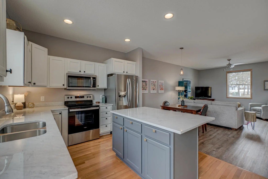 28 Heritage Boulevard, Hudson