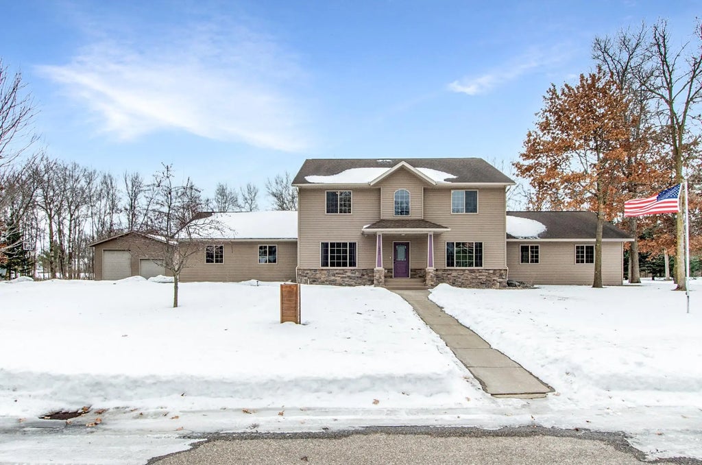 1211 Parkview Drive, Little Falls