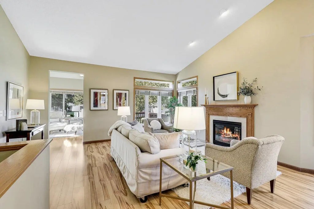 4725 Adair Court, Crystal