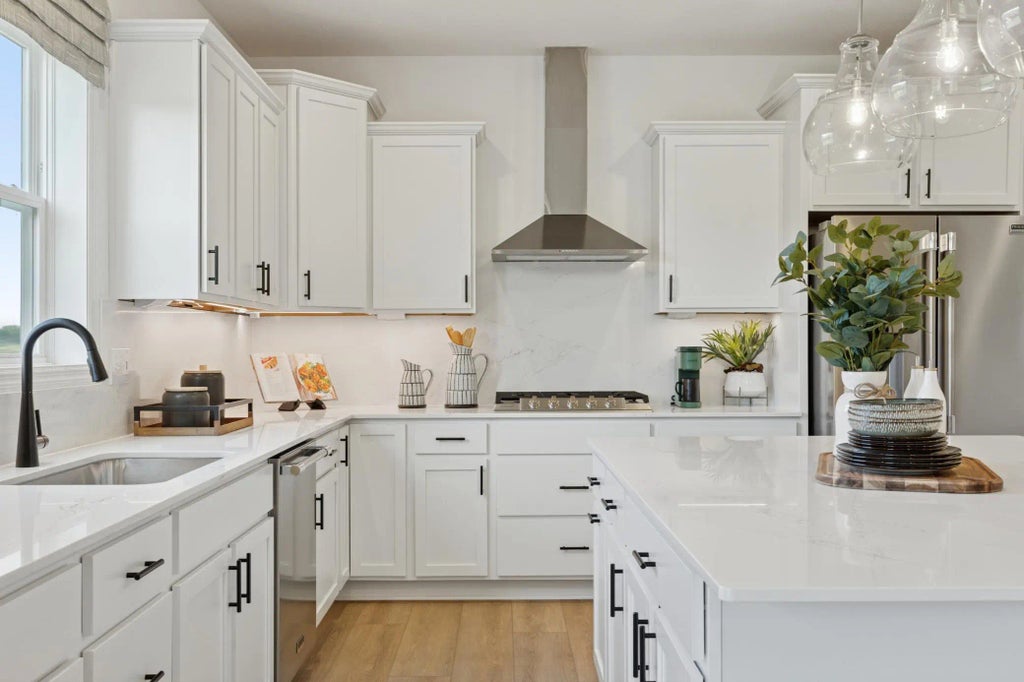 8876 Binder Way, Woodbury