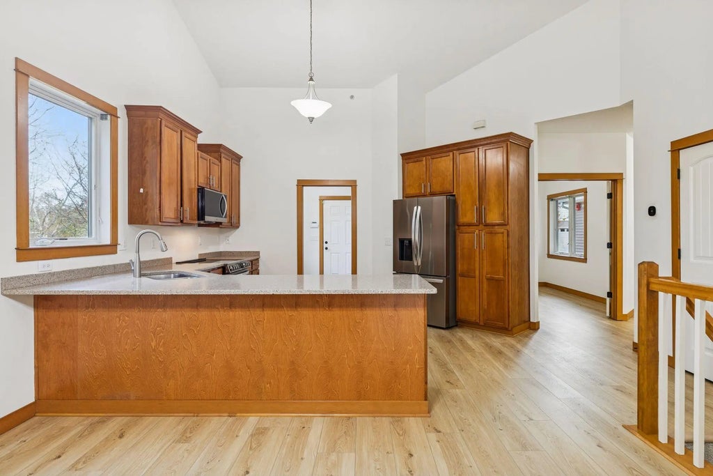 5862 Oakgreen Court N, Stillwater