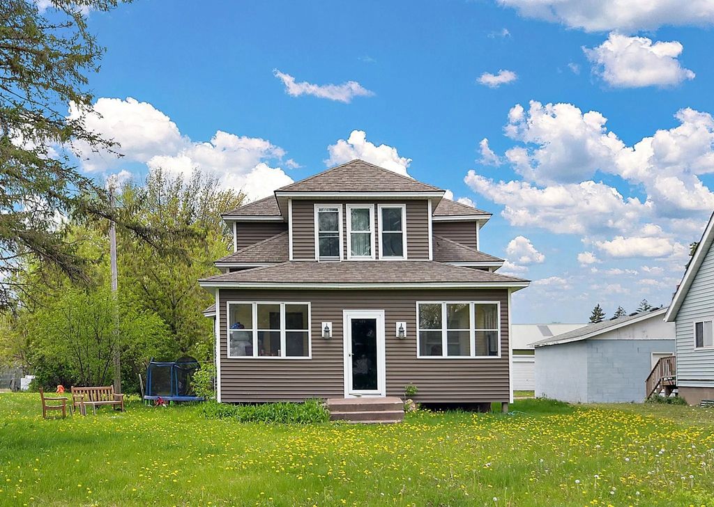 465 4th Avenue S, Isle