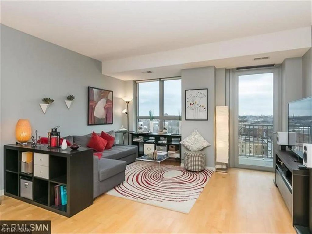 929 Portland Avenue 1011, Minneapolis