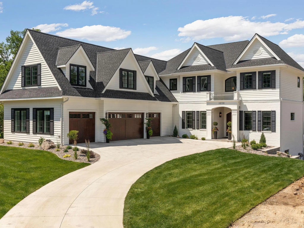 32xx County Road 101 S, Minnetonka