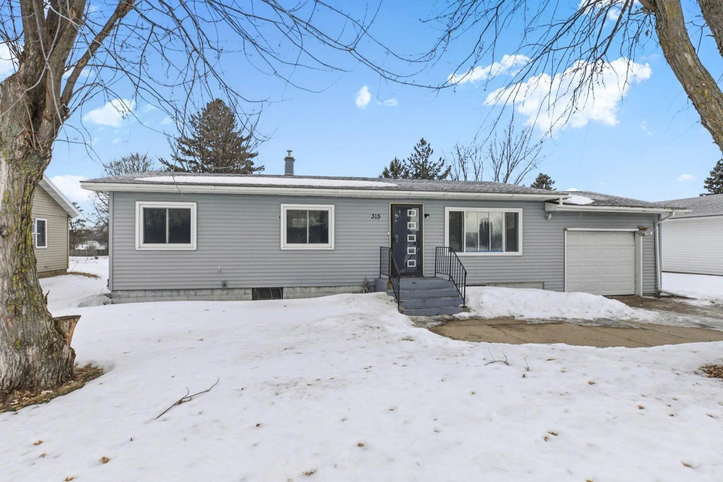 315 7th Street Ne, Long Prairie